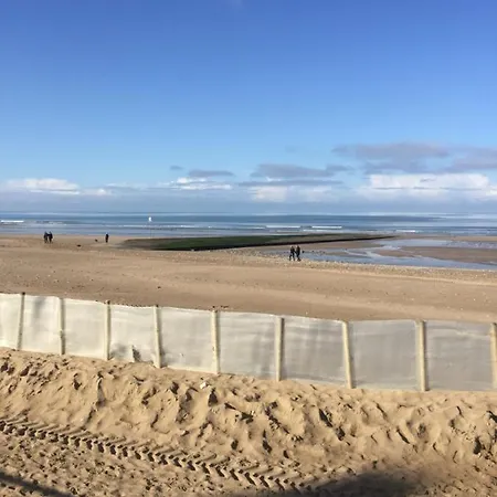 Casa de Férias A Pied, 300m De La Et 500m Du Village Villers-sur-Mer